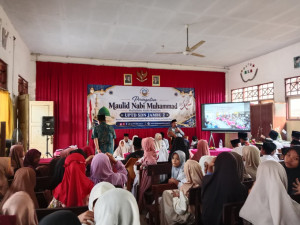 Lestarikan Tradisi, Ratusan Siswa UPTD SD Jambu 02 Burneh Bangkalan Meriahkan Peringatan Maulid Nabi