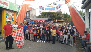 Warga Perumahan Queen Residence Meriahkan HUT RI ke-81 Dengan Jalan Sehat dan Senam Bersama